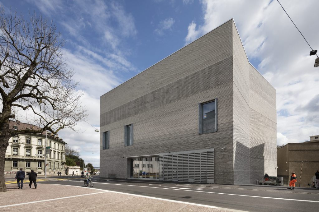 Kondenswasser auf dem Kunstmuseums-Neubau