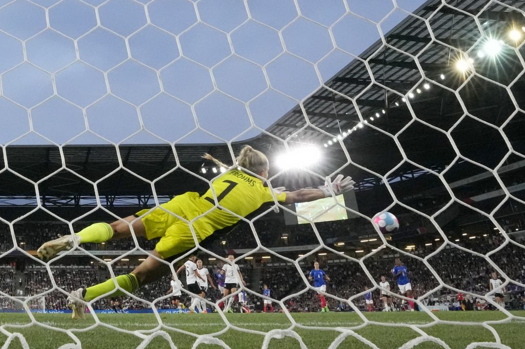 Fussball-Europameisterschaft 2025: Darf die Schweiz das Frauenturnier austragen?