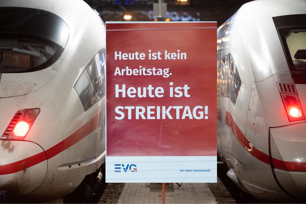 Auch Schweiz betroffen: Bahn- und Luftverkehr in Deutschland am Freitag stark eingeschränkt