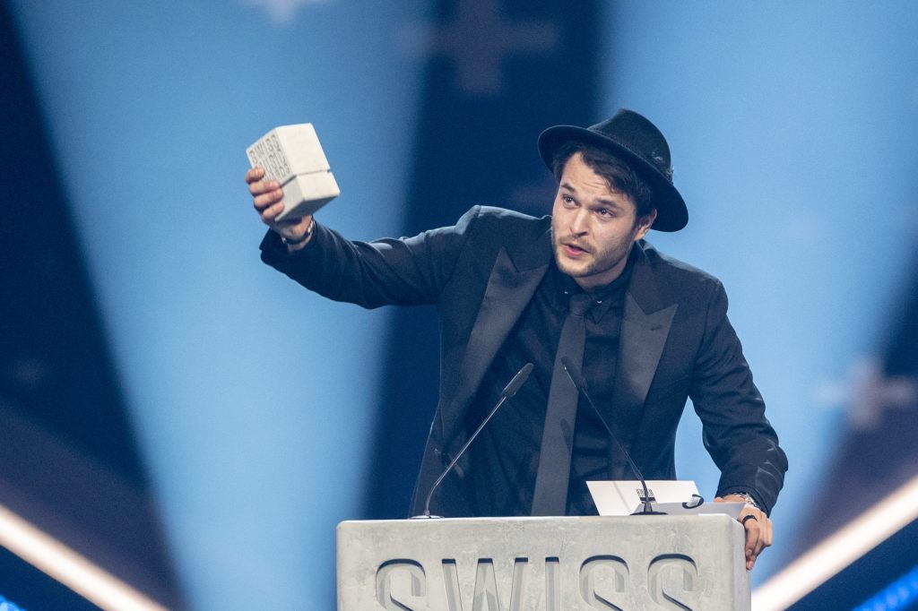 Zian gewinnt den  Swiss Music Award für «Best Male Act»