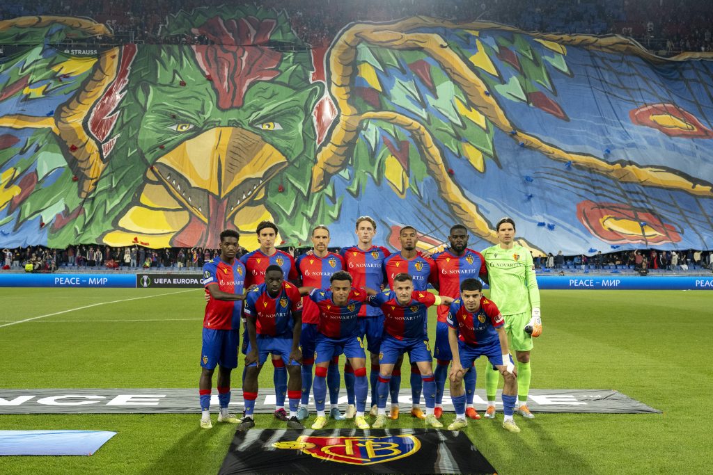 Aus der Traum: So reagiert die Rotblau-Community auf die späte Niederlage