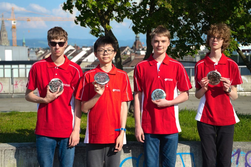 Basler gewinnt Silber an der Informatik-Olympiade