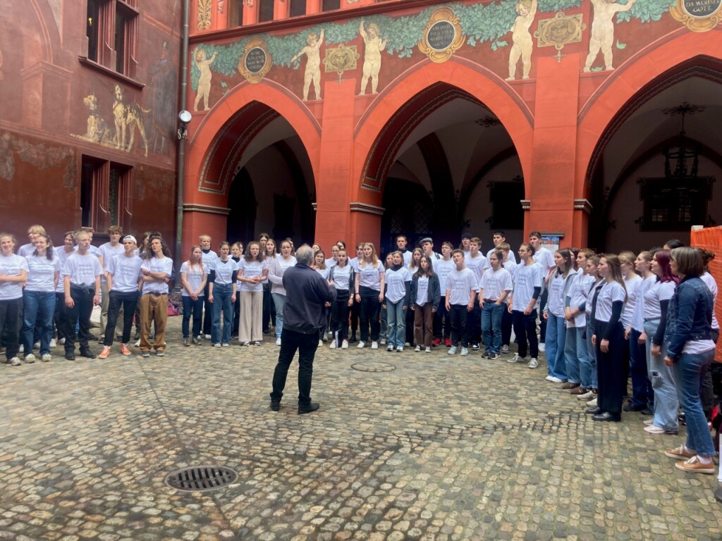 2’400 Mitwirkende aus 13 Ländern am Jugendchor-Festival in Basel