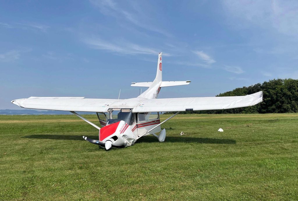 Ups, dieser Start ging in die Hose – Passagiere kommen gut davon