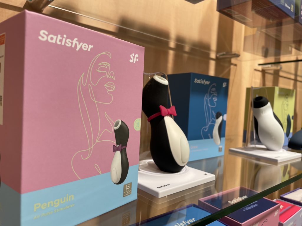 Vom Schmuddelparadies zur Sextoy-Boutique: «Marty's Peepstore» eröffnet an neuem Standort