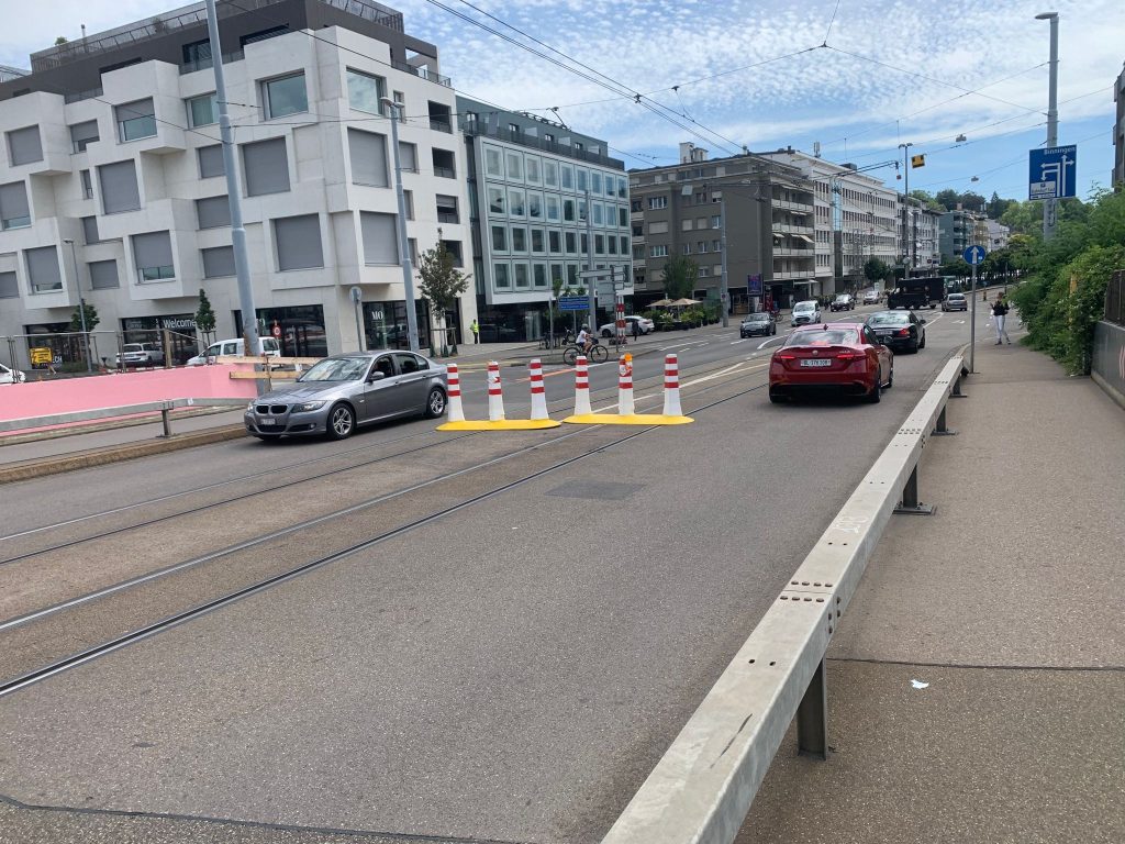 Poller an der Margarethenbrücke: Jetzt wird der Übergang gesperrt