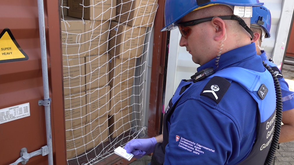 Unterwegs mit der Grenzwacht: Sind diese Männer frei von «Schnee»?