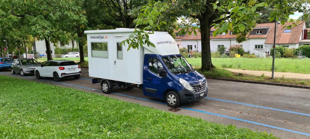 Sprachmobil macht bald regelmässig im Gundeli Halt