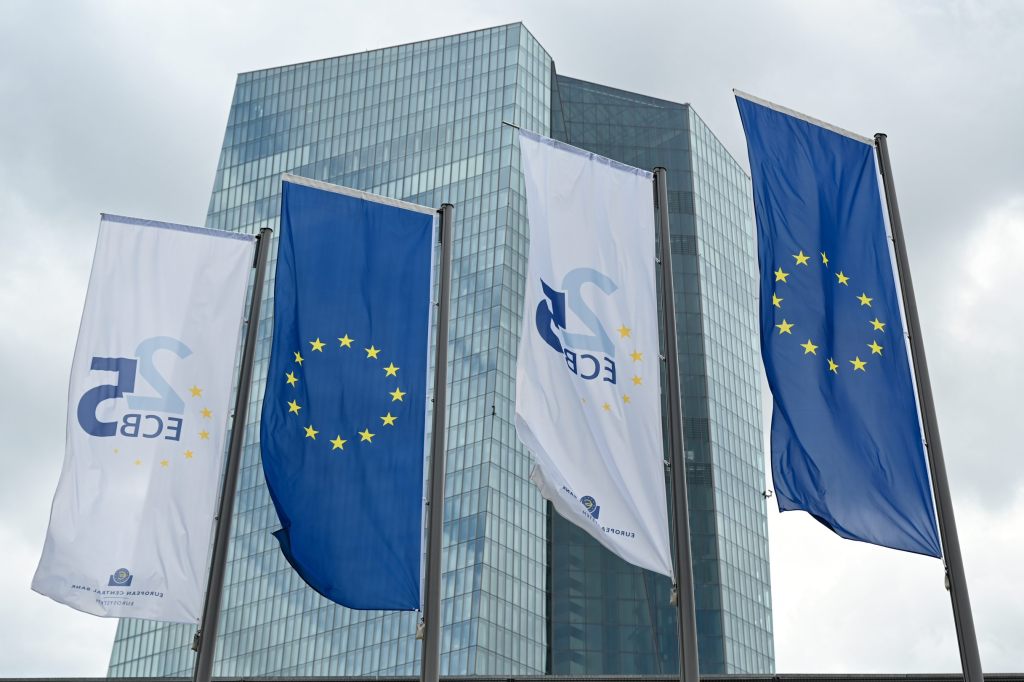 Zehnte Zinserhöhung in Folge: EZB hebt Leitzins auf 4,5 Prozent