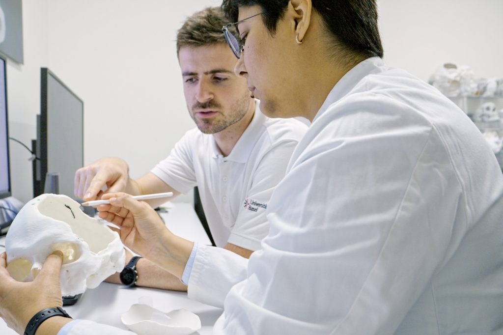 Uni-Spital setzt Patienten erstmals Schädeldecke aus dem 3D-Drucker ein