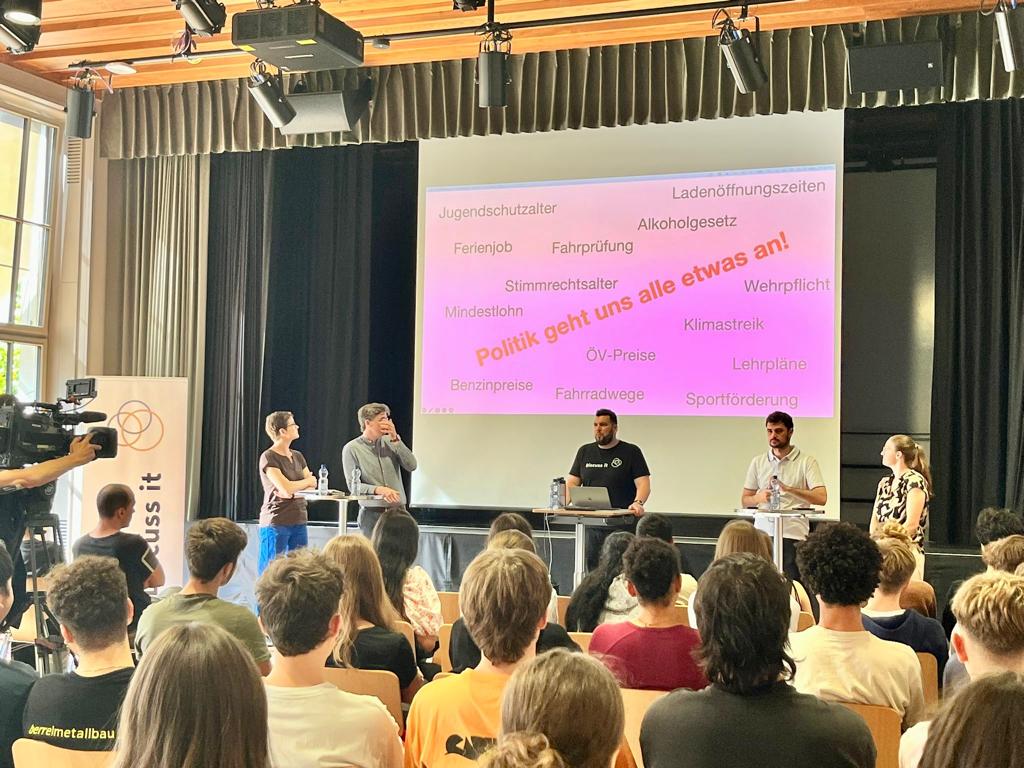 «Discuss it» will Jugendliche für die Politik begeistern
