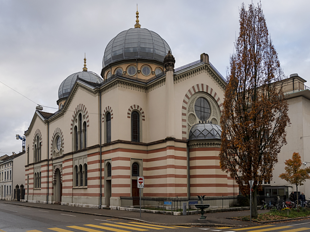 Israelitische Gemeinde übergibt tausende Bücher an Unibibliothek