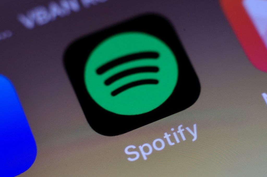 Spotify streicht rund 1’500 Stellen
