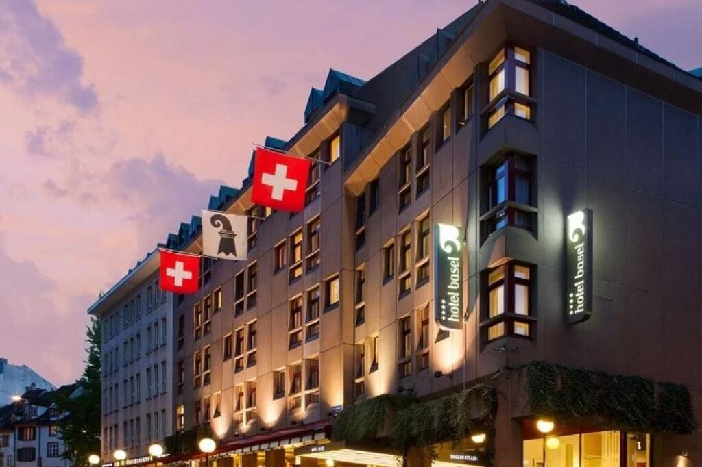 Umbau des ehemaligen Hotel Basel startet – Gastro-Lösung weiterhin gesucht