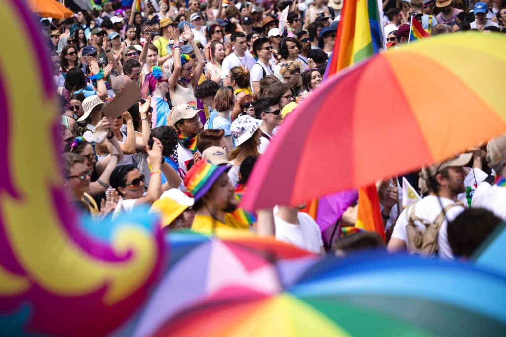 Pride Month Juni: Ein Zeichen für Freiheit und Gleichberechtigung