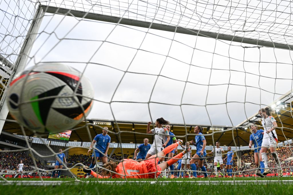 Nationalrat bewilligt 15 Millionen Franken für Frauen-Fussball-EM