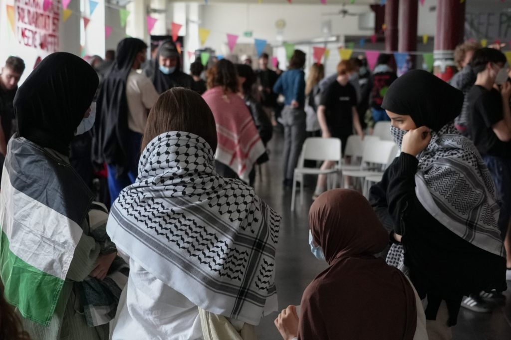 Pro-Palästina-Protest erreicht Universität Bern