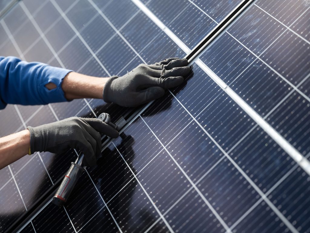 Primeo Energie senkt Rückliefervergütung für Solarstrom