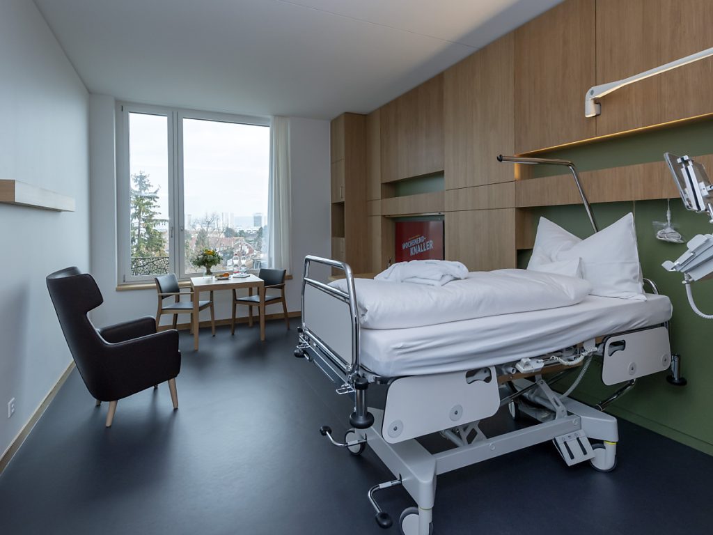 Felix Platter Spital meldet Verlust von 3,9 Millionen