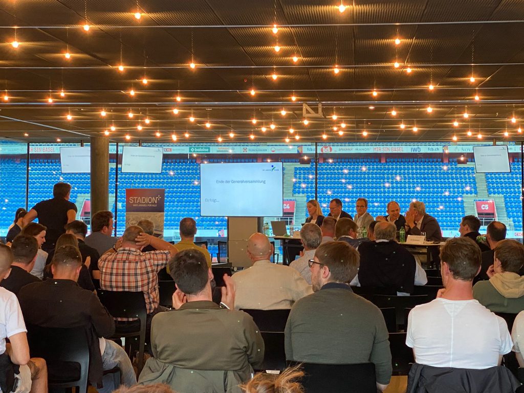 Gestärkte Basis, Veräusserung des Stadionnamens und ein Fanvertreter im Vorstand