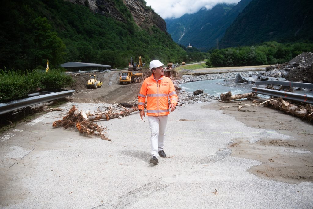 A13 durch Misox in zwei Wochen wieder einspurig befahrbar