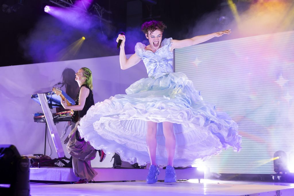 Nemo spielt erstes Festival nach ESC-Sieg