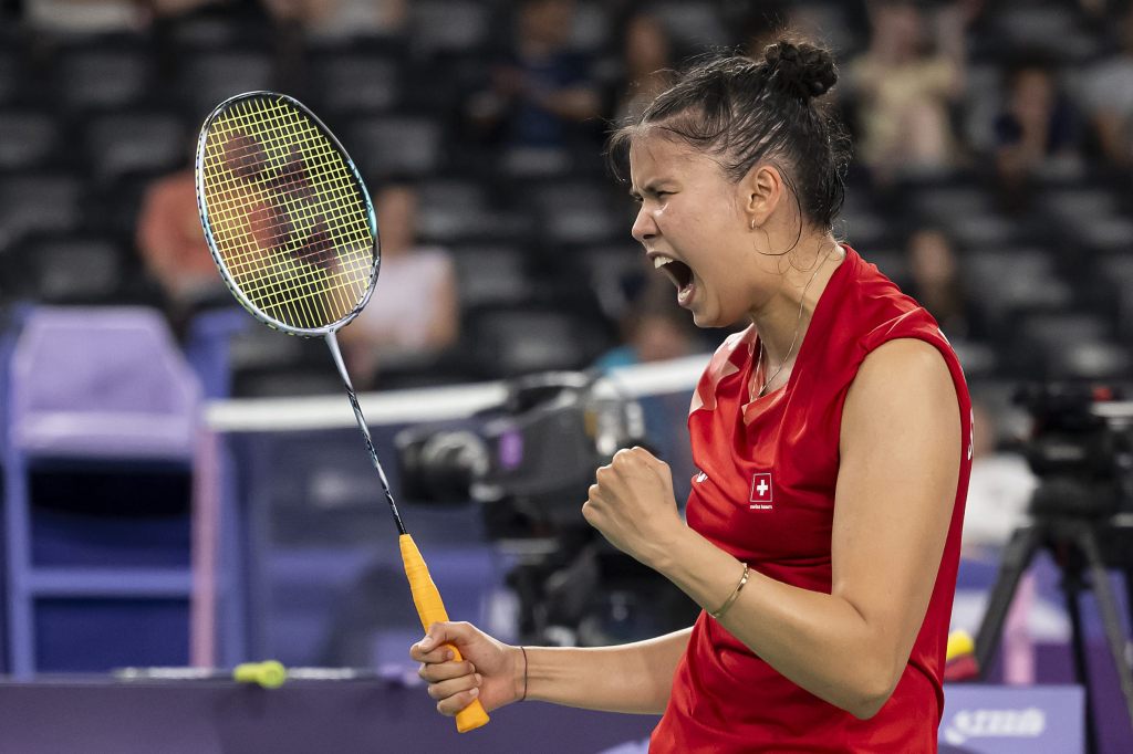 Nach Riesen-Krimi: Jenny Stadelmann sorgt für ersten Badminton-Sieg bei Olympia seit 16 Jahren