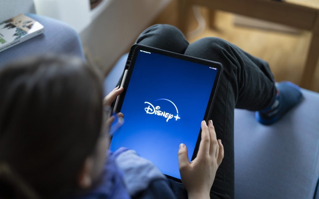 Auch Disney+ greift beim Teilen von Passwörtern durch