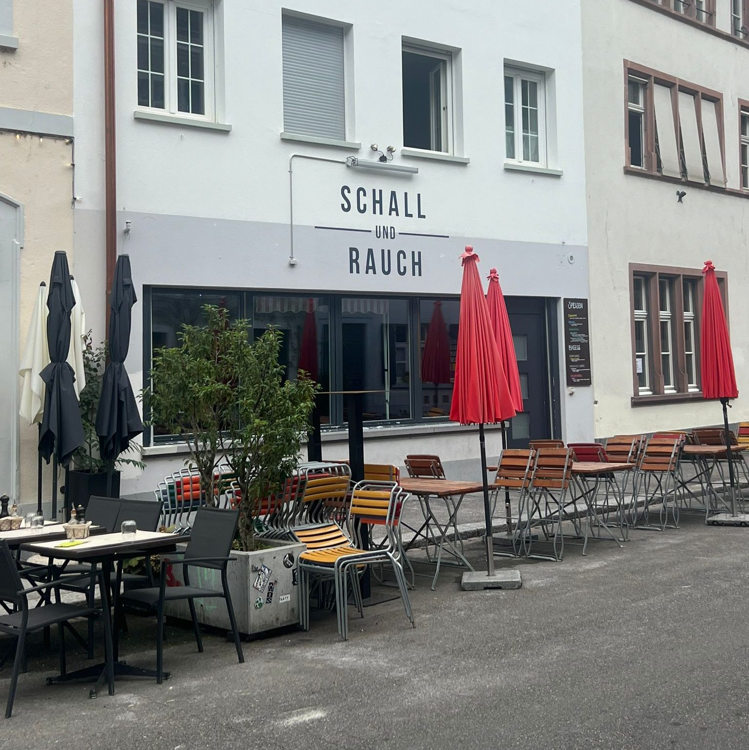 Verkehrsproblem in der Rheingasse: «Es kommt fast täglich zu heiklen Situationen»