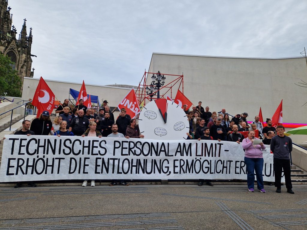 Personal geht wegen Veröffentlichung vertraulicher Verhandlungsinhalte an die Öffentlichkeit