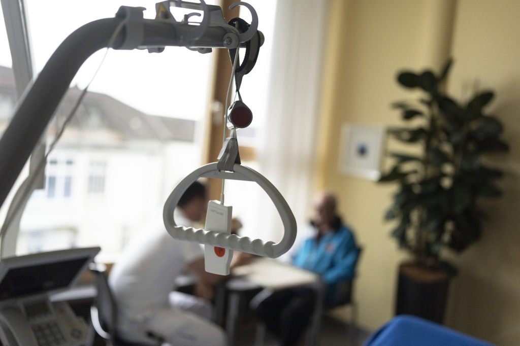 Erneuter Schock: Prämien steigen 2025 um rund sechs Prozent