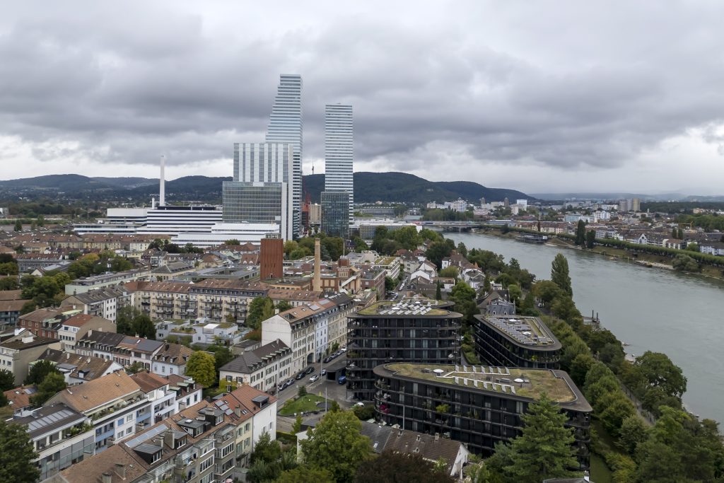 Roche eröffnet 1,2 Milliarden Franken teures Entwicklungszentrum