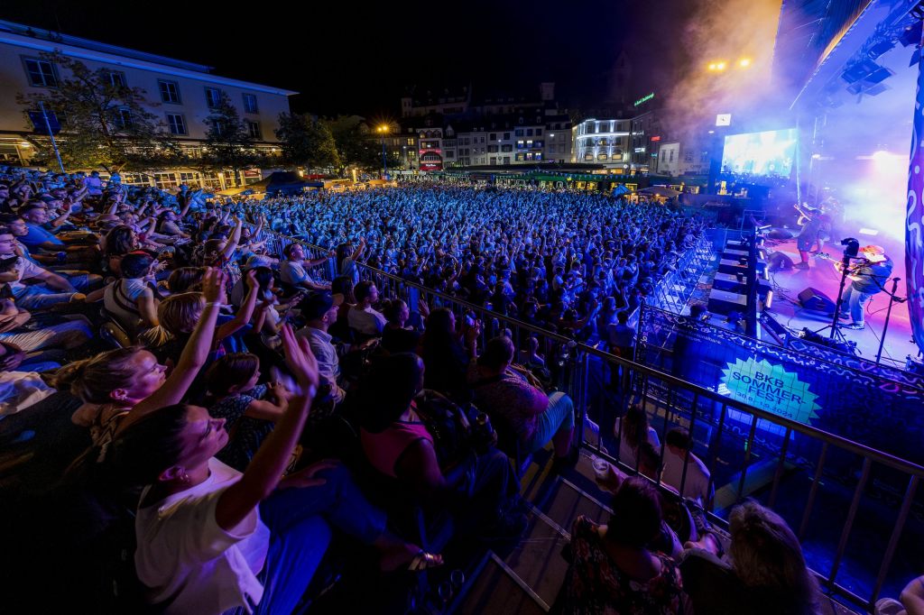 Rund 30’000 Personen feierten am BKB Sommerfest