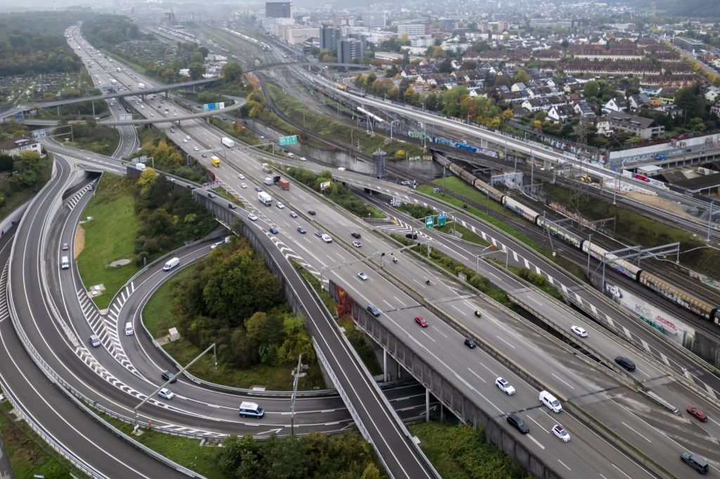 Eine knappe Mehrheit ist für den Ausbau der Autobahnen