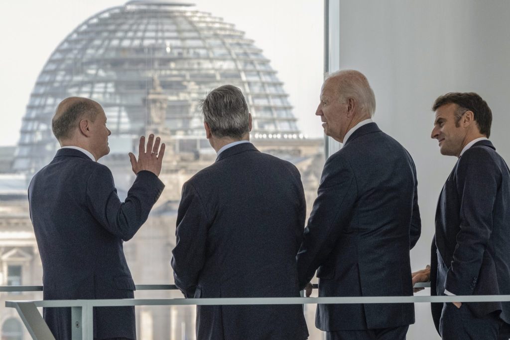 Biden sagt zum Abschied in Berlin Danke