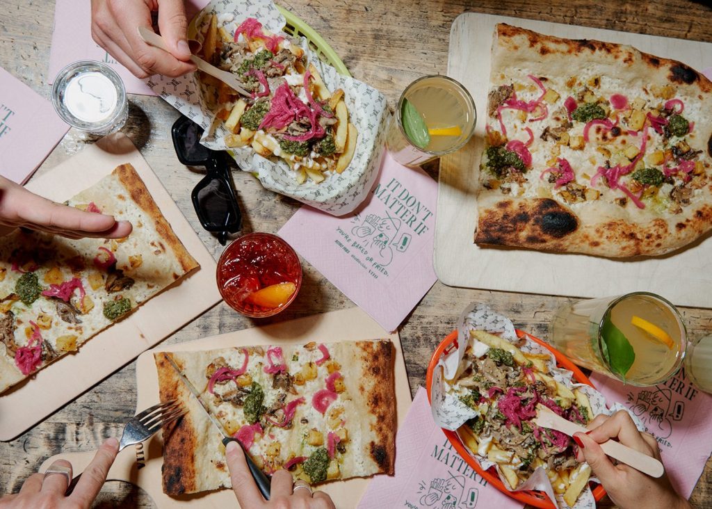 Vito und Astrofries spannen im Herbst zusammen