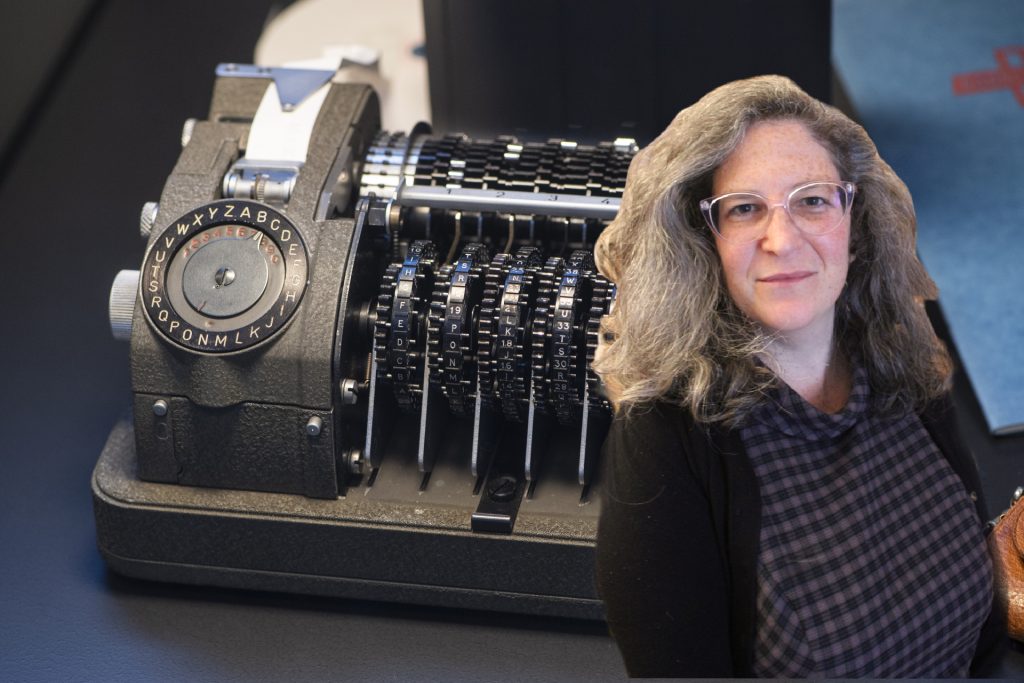 Forscherin: «Die Bevölkerung hat das Anrecht, zu wissen, was die Geheimdienste so treiben»