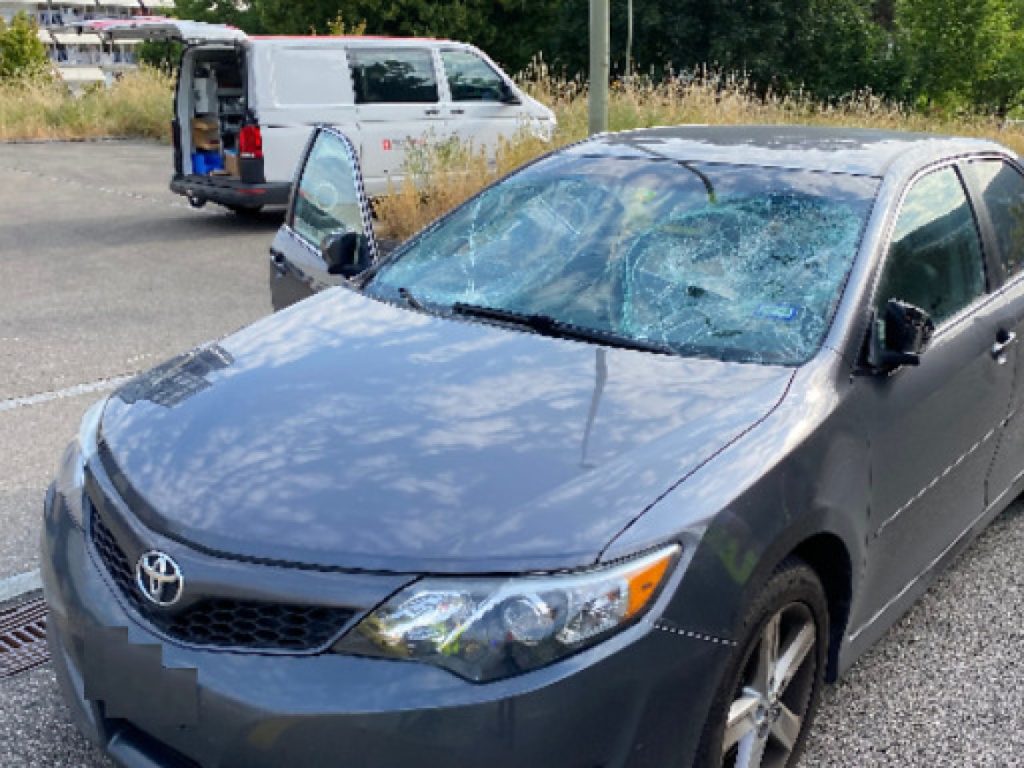 Strafe für Autofahrerin nach schwerem Unfall in Füllinsdorf