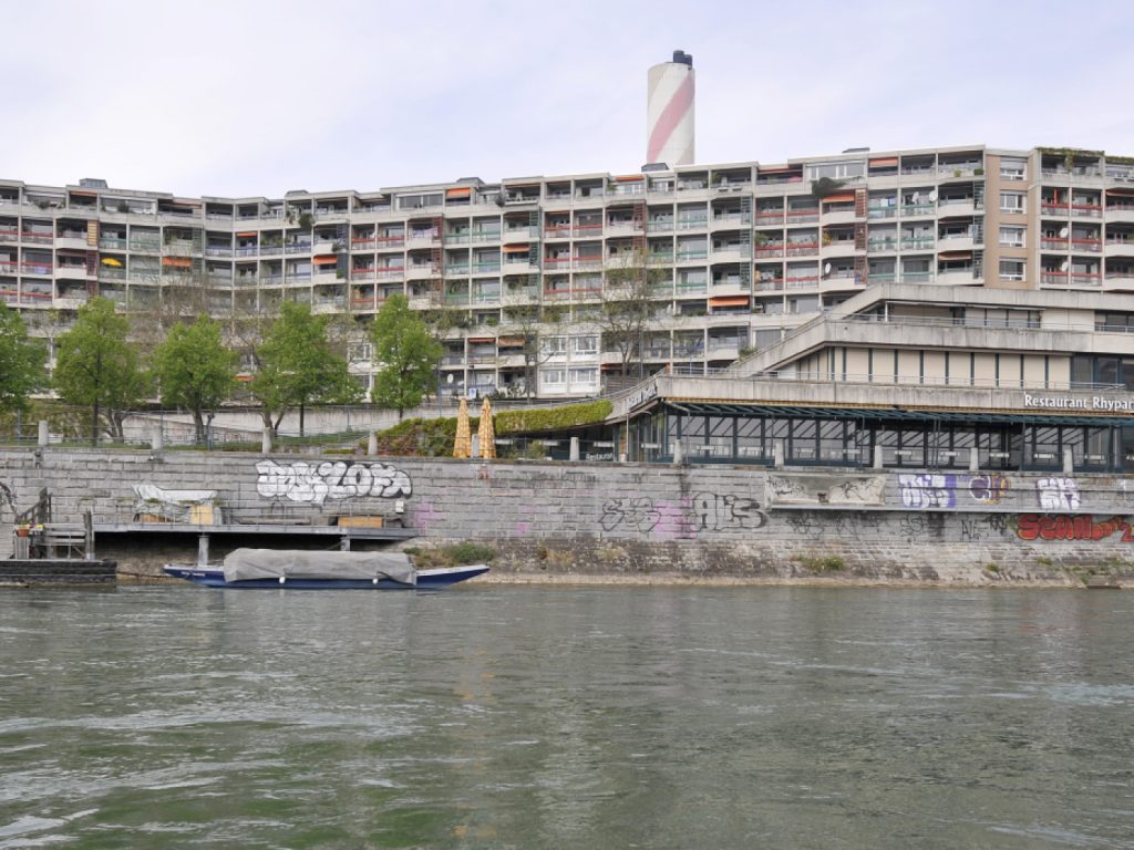 Helvetia verkaufte Rhypark-Siedlung wegen des Wohnschutz-Gesetzes