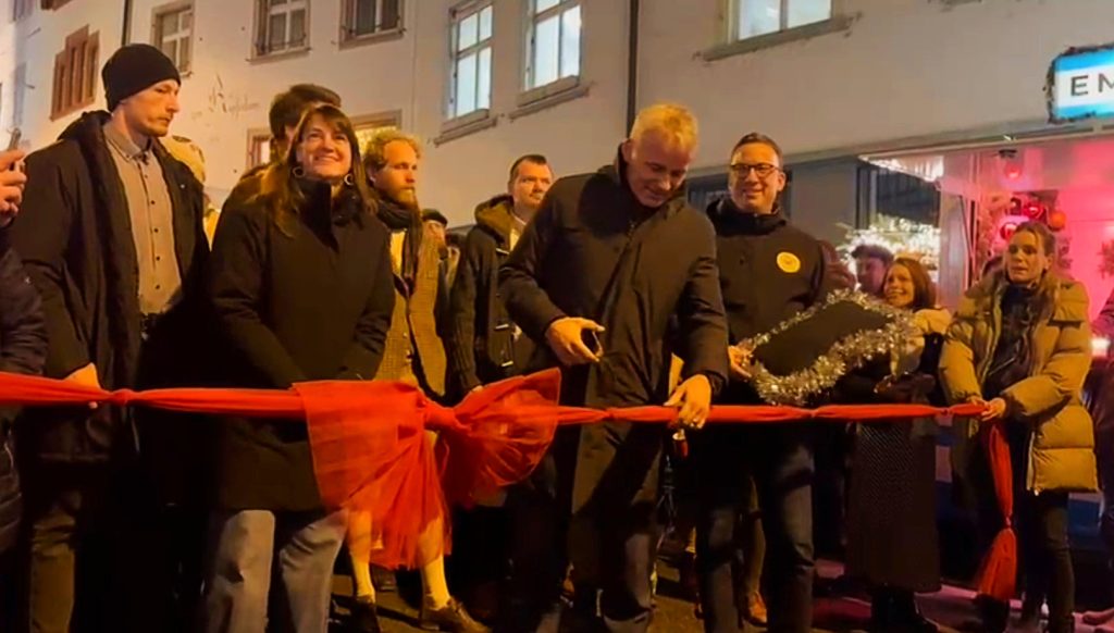 Bundesrat Beat Jans eröffnet die Adväntsgass