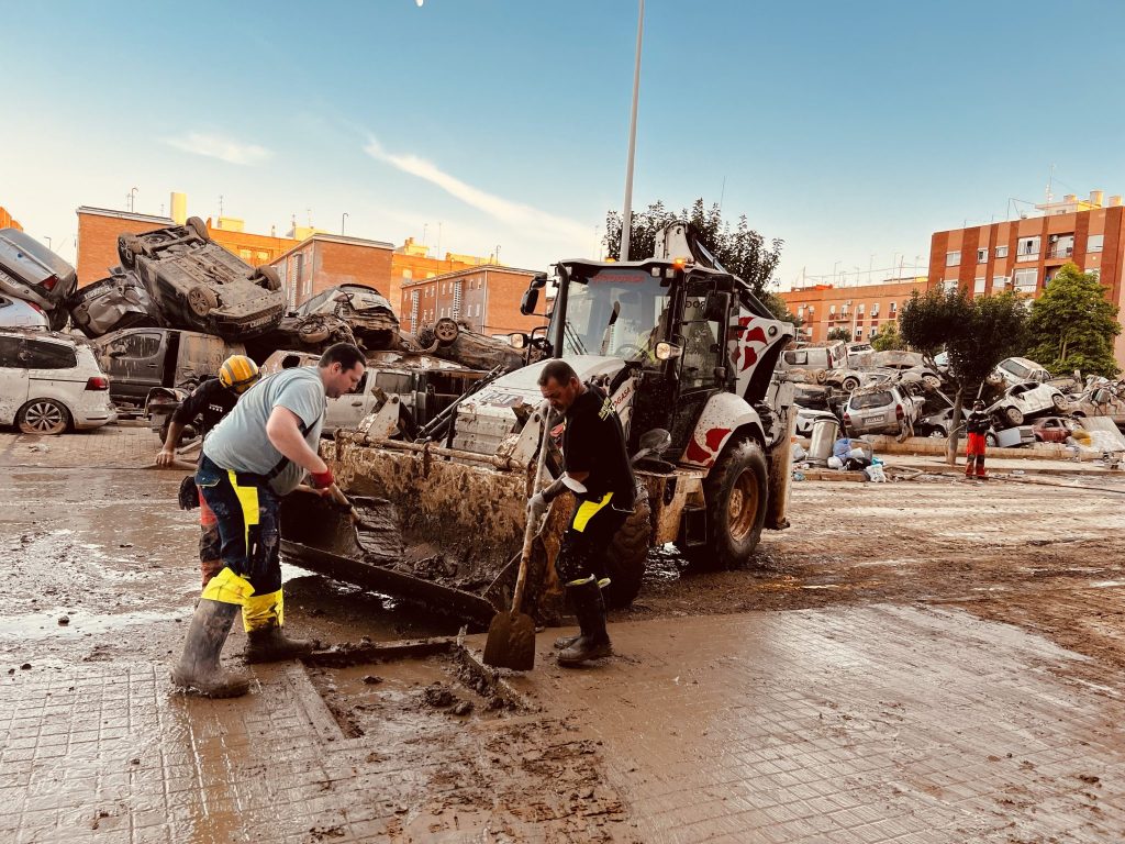 Basler Patiententransport hilft in Valencia