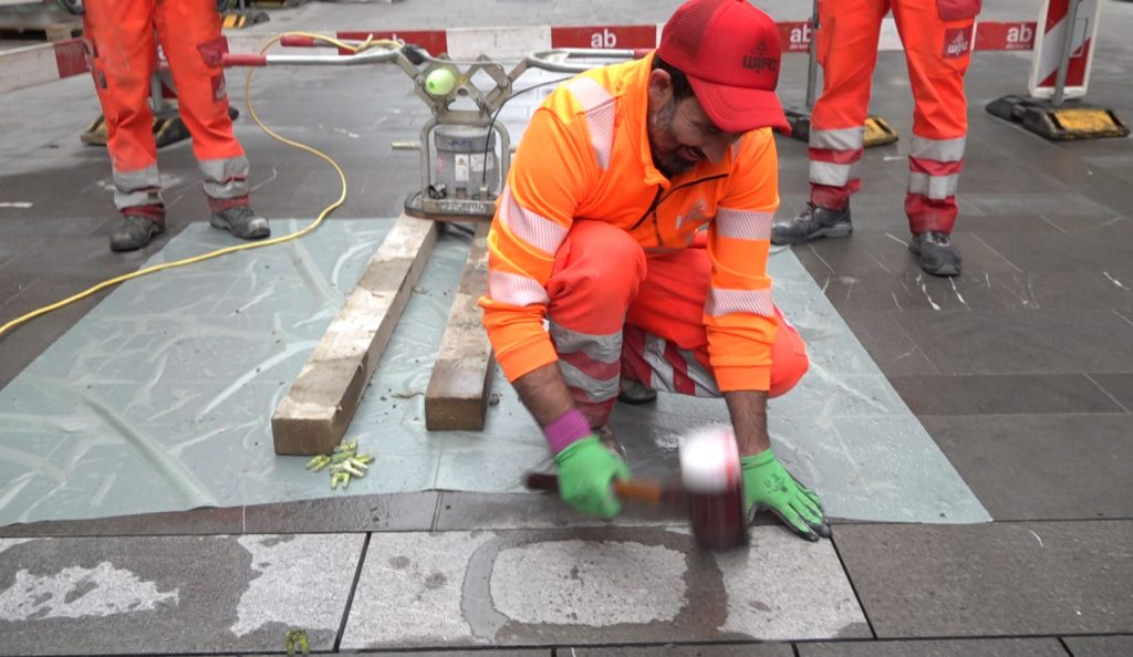 Freie Strasse: Die Story hinter dem letzten Stein