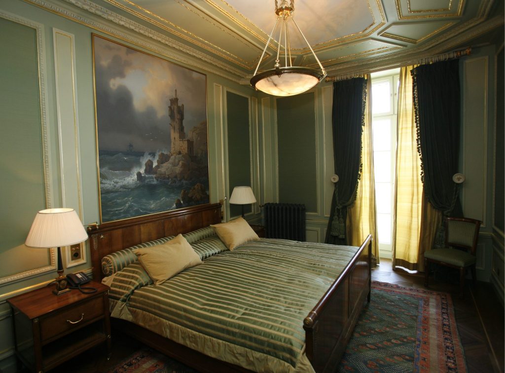 Basel Tourismus lockt Einheimische mit Hotel-Sonderpreisen