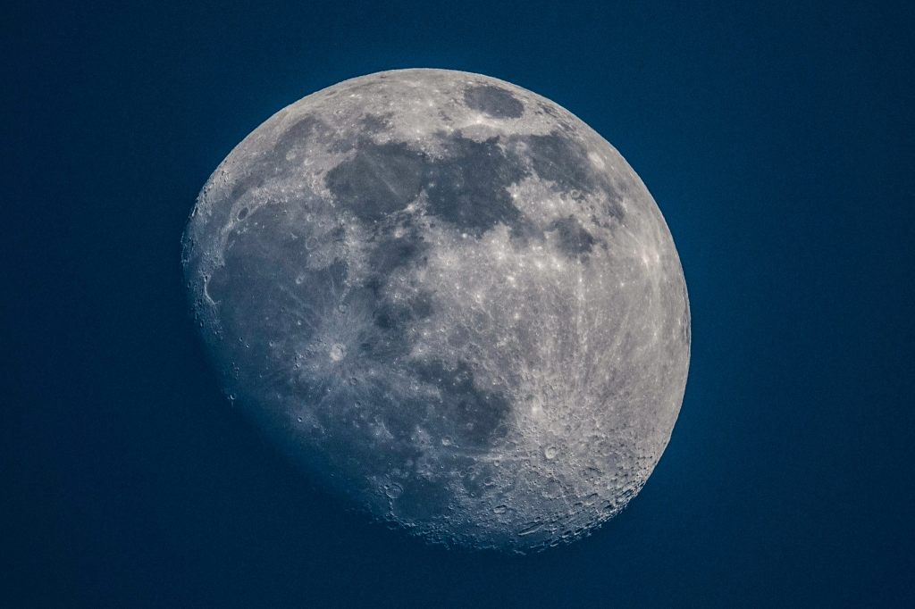 Der Mond ist viel älter als gedacht