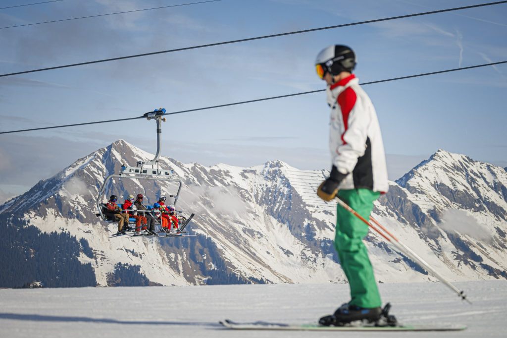 Skiferien werden erneut teurer