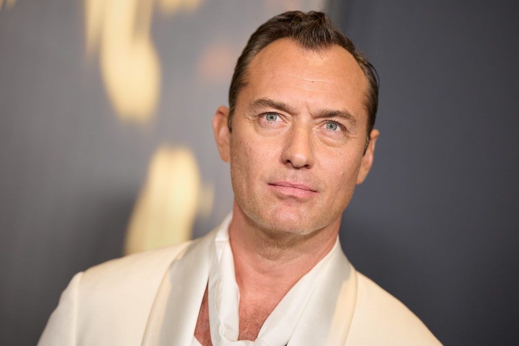 Jude Law erhält den letzten «Walk of Fame»-Stern des Jahres 2024