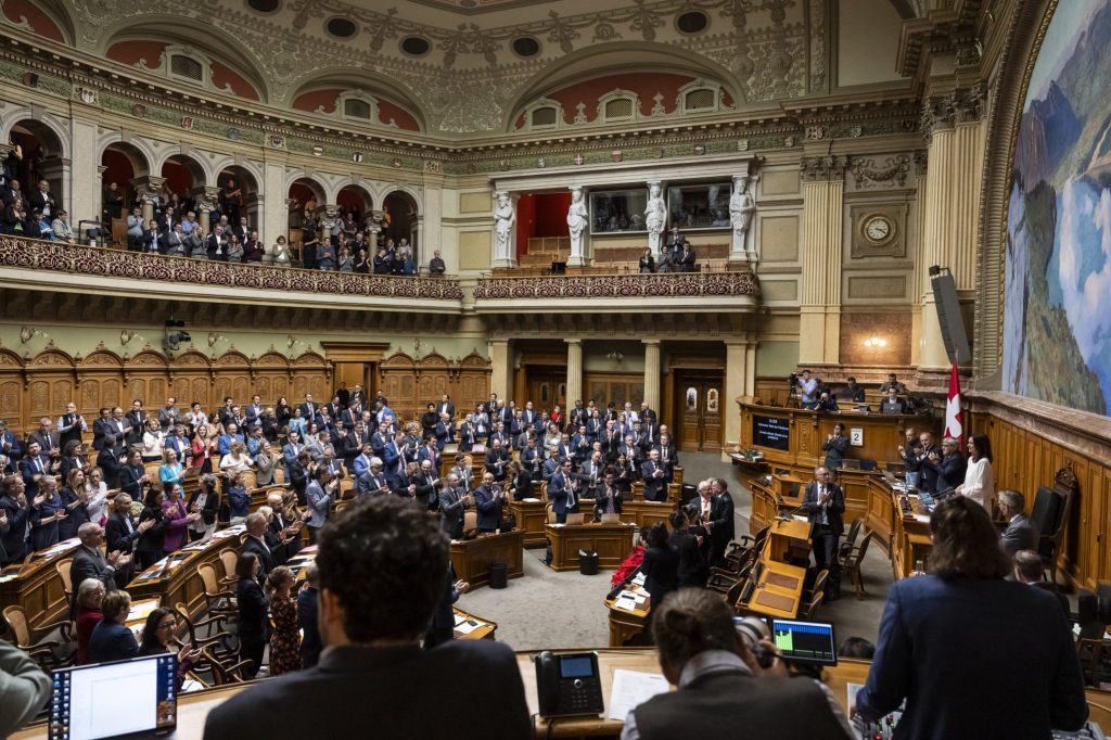 Nationalrat nimmt die Debatte über das Budget 2025 in Angriff