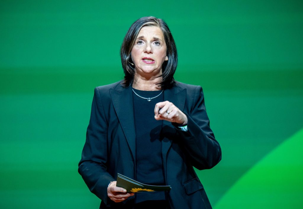 Grüne fordern AfD-Verbot nach Treffen von Rechten in der Schweiz