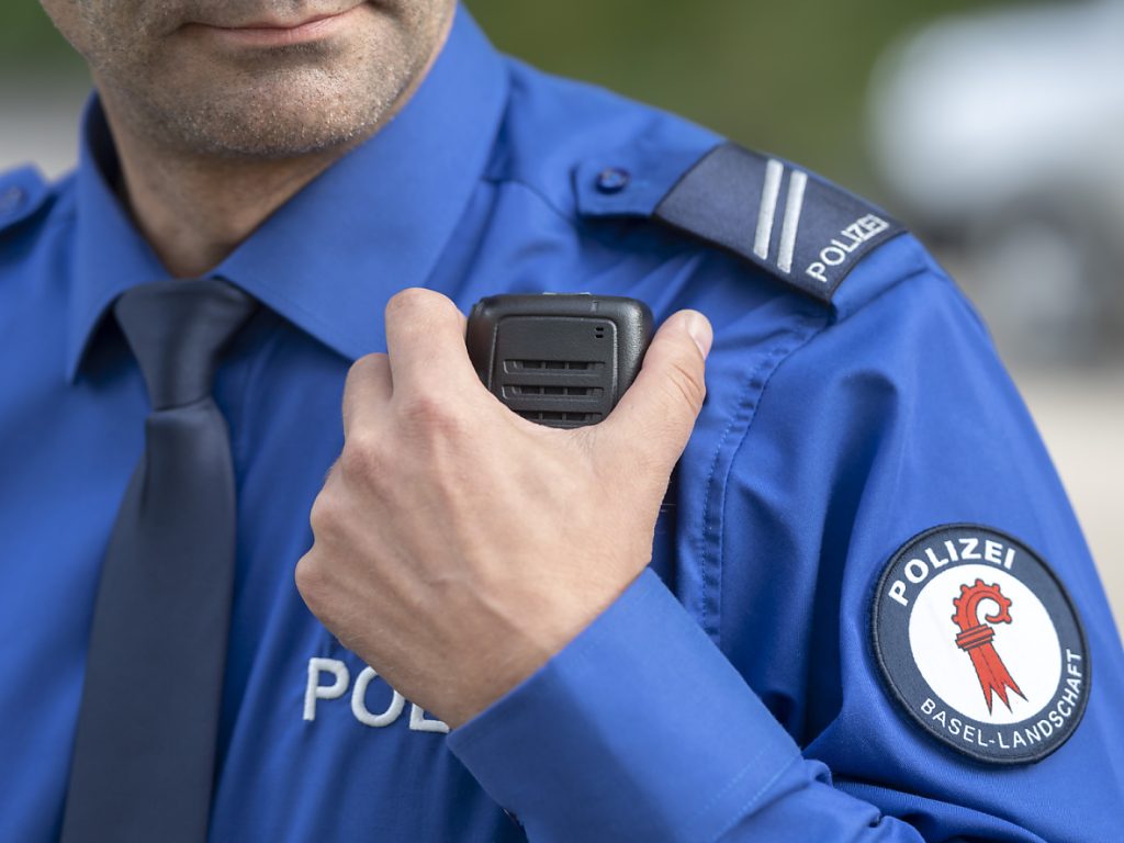 Baselland schafft zehn statt fünf neue Polizeistellen