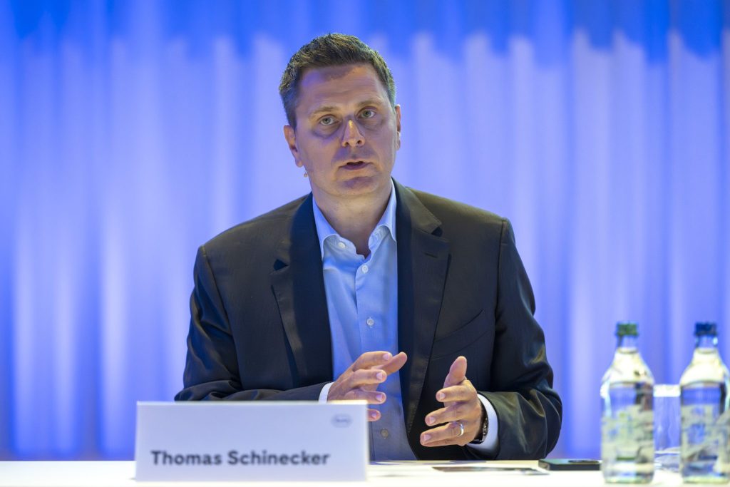 Roche-CEO Schinecker verdiente 2024 total 10,0 Millionen Franken